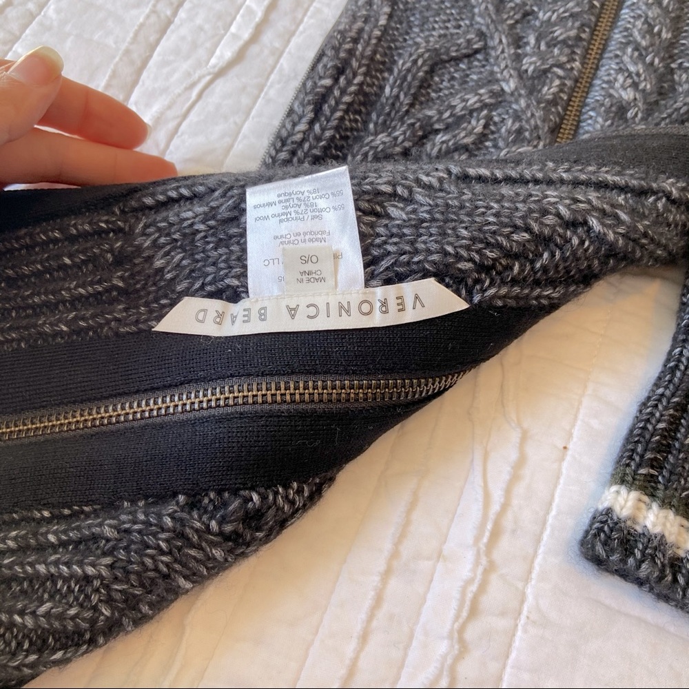 Veronica Beard Gray Wool Dickey Jacket Insert with Cuffs - Picture 8 of 8